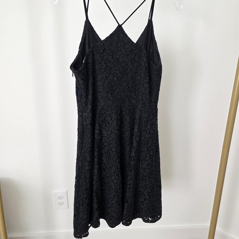 Soprano Black A-Line Lace Skater Dress In Size L - Picture 3 of 12